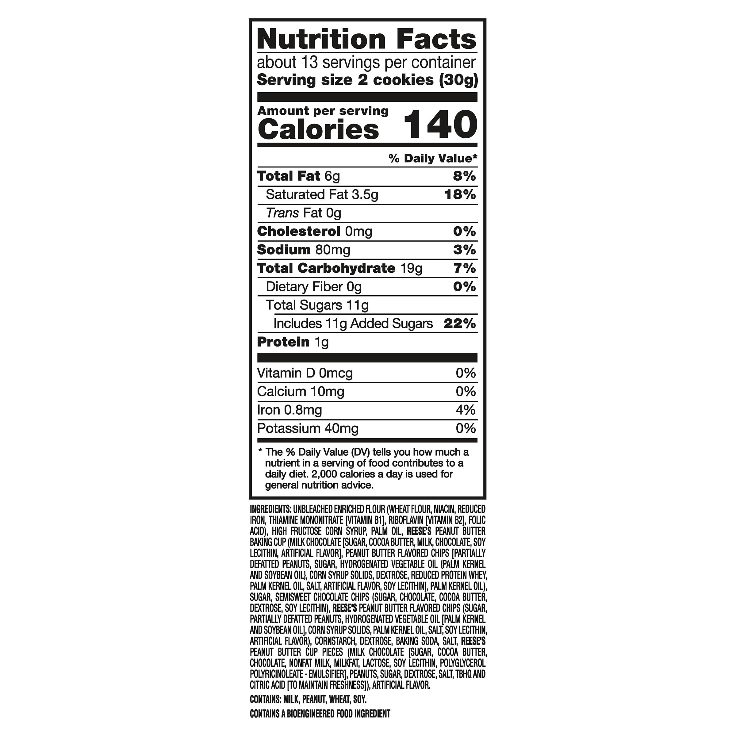 CHIPS AHOY! Galletas masticables con chispas de chocolate con Reese's Peanut Butter Cups, tamaño familiar, 14.25 oz